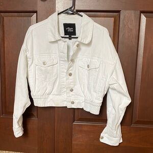 Trendy White Jean Jacket
